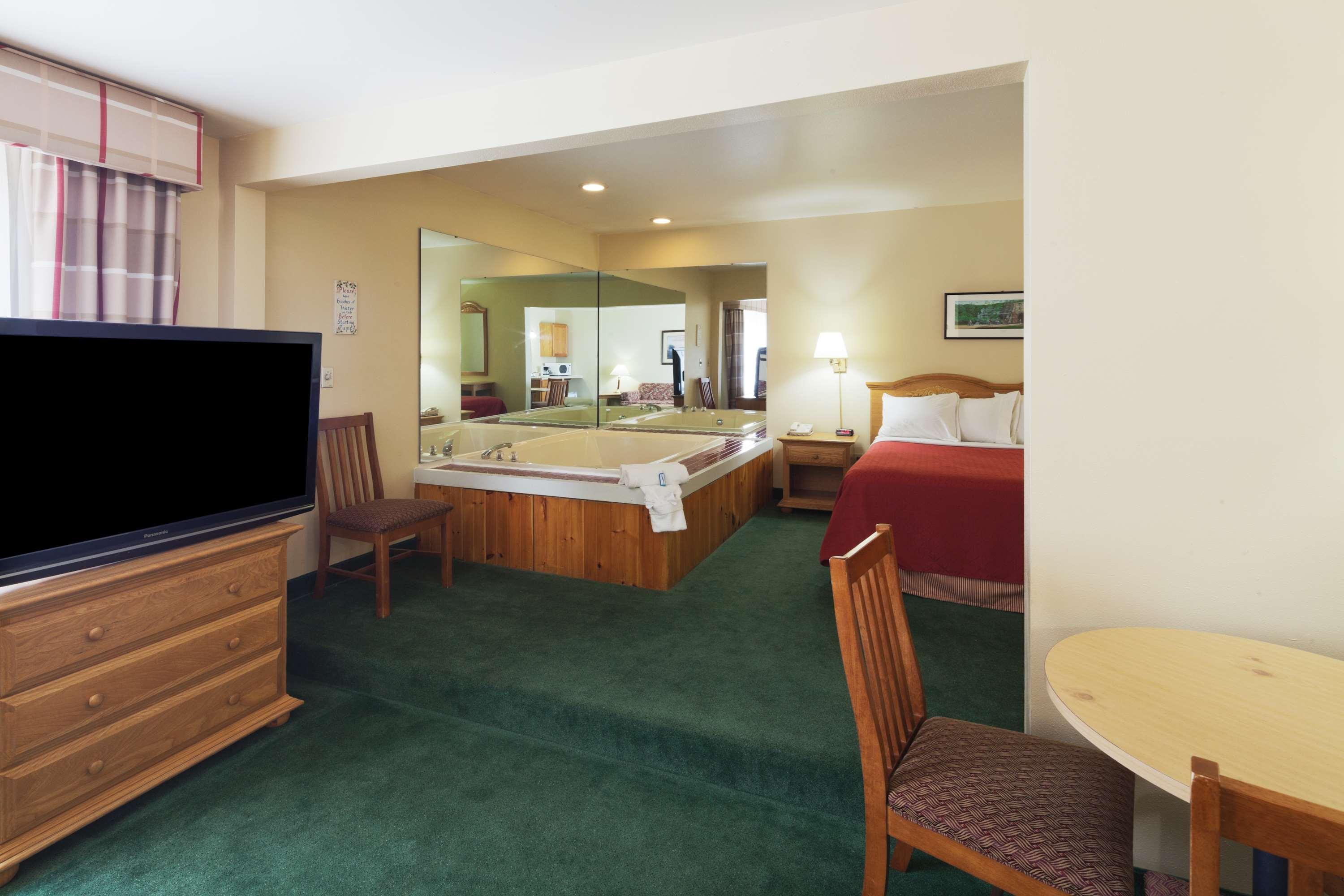 Country Inn & Suites By Radisson, Sparta, Wi Zewnętrze zdjęcie