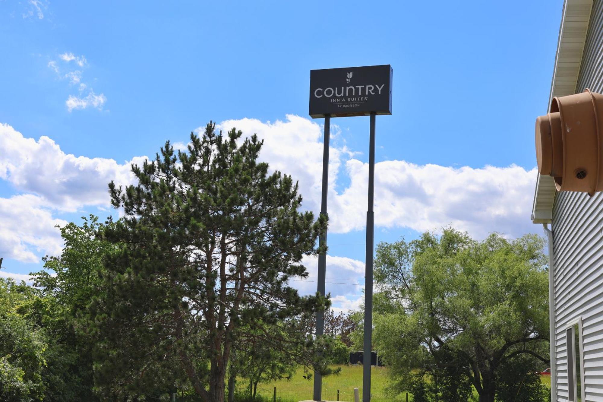 Country Inn & Suites By Radisson, Sparta, Wi Zewnętrze zdjęcie